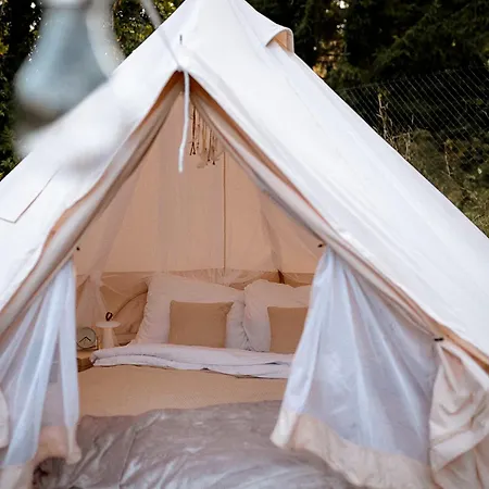 Voodoo Glamping Unetice