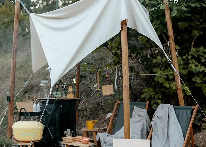 Voodoo Glamping * Unetice